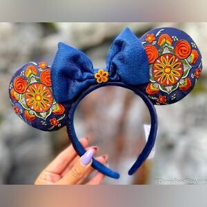 Disney - Norway Epcot Pavilion Ears